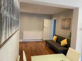 Entire Ground Floor Apartment in Watford